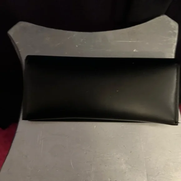 Saint Laurent Black Eye Glass Case - Picture 3 of 3